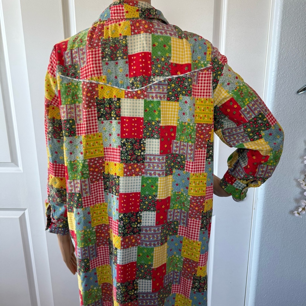 VINTAGE 60s 70s Colorful Patchwork Corduroy Snap Front Housecoat Robe M L hippie - Picture 7 of 14